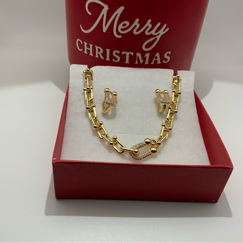 Gold Link Rhinestone Bracelet and Earrings set -  Women Jewelry